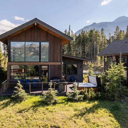 6 Silver Peaks By Moonlight Basin Lodging